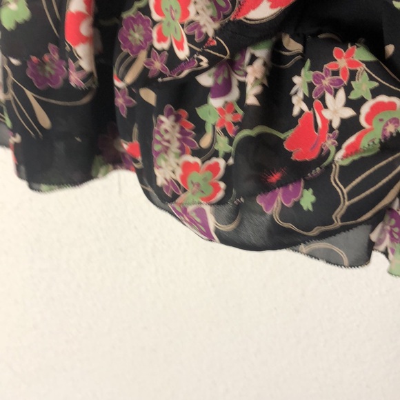 Ann Taylor Loft Petite Black Floral Ruffle Tier Skirt Size 8P - Picture 3 of 9